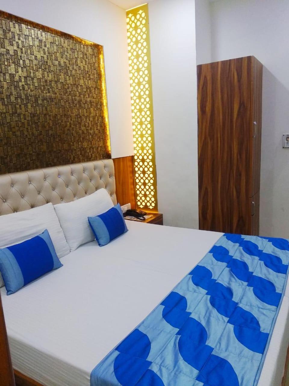 Hotel Spb 87 Near Karol Bagh Metro Station Delhi Экстерьер фото